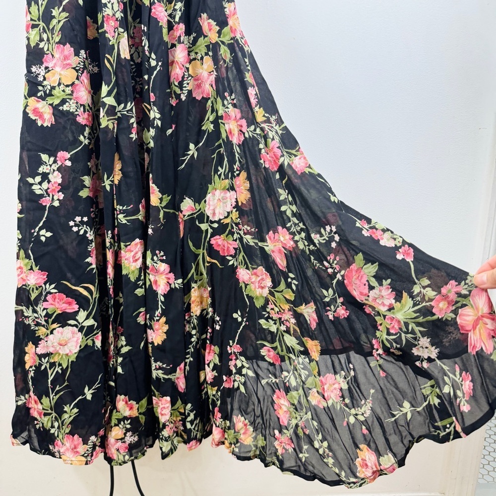 Reformation deep low V-neck floral wrap maxi dress NWT - Picture 4 of 13